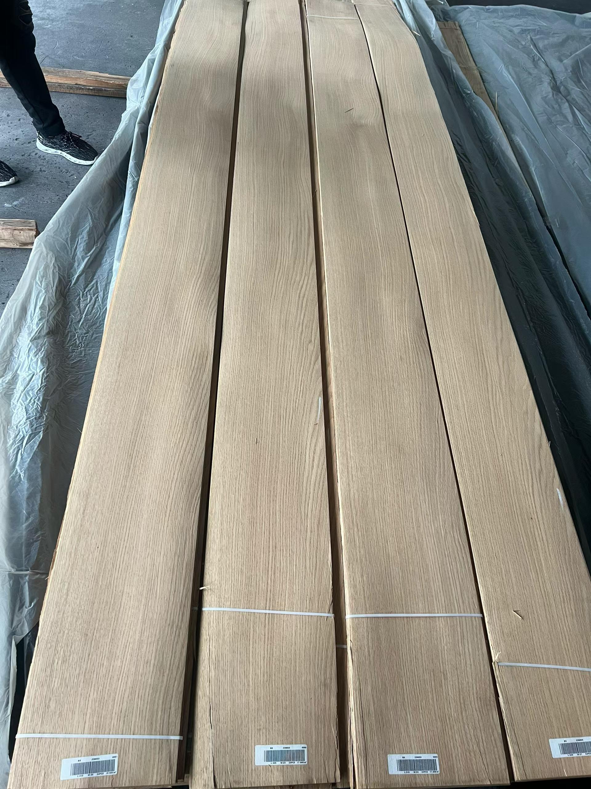 Noce Nero veneer — Mountain grain